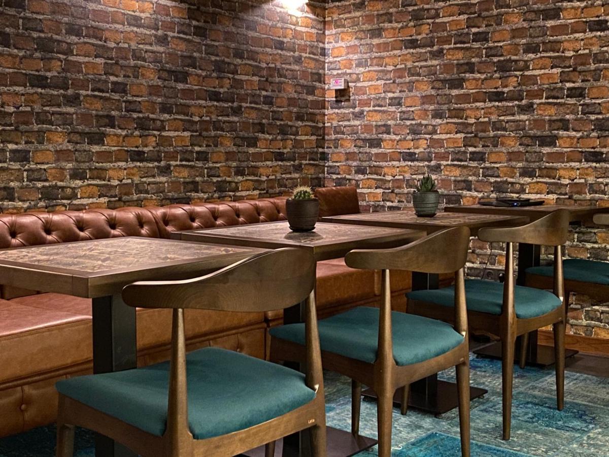 Townhouse Tbilisi Boutique Hotel Bagian luar foto