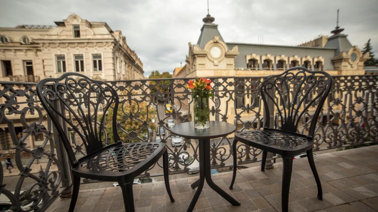Townhouse Tbilisi Boutique Hotel Bagian luar foto